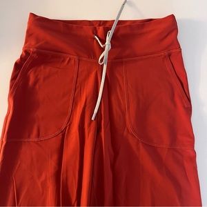 Lululemon throw back still pant